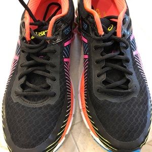 ASICS Gel Kinsei . Incredible shoe! .